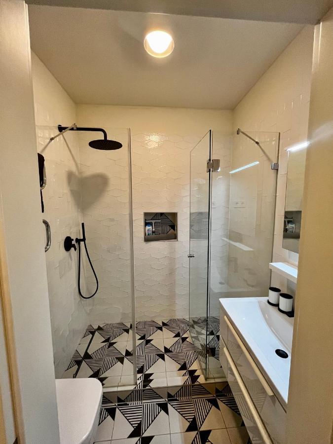 Apartament A96 *